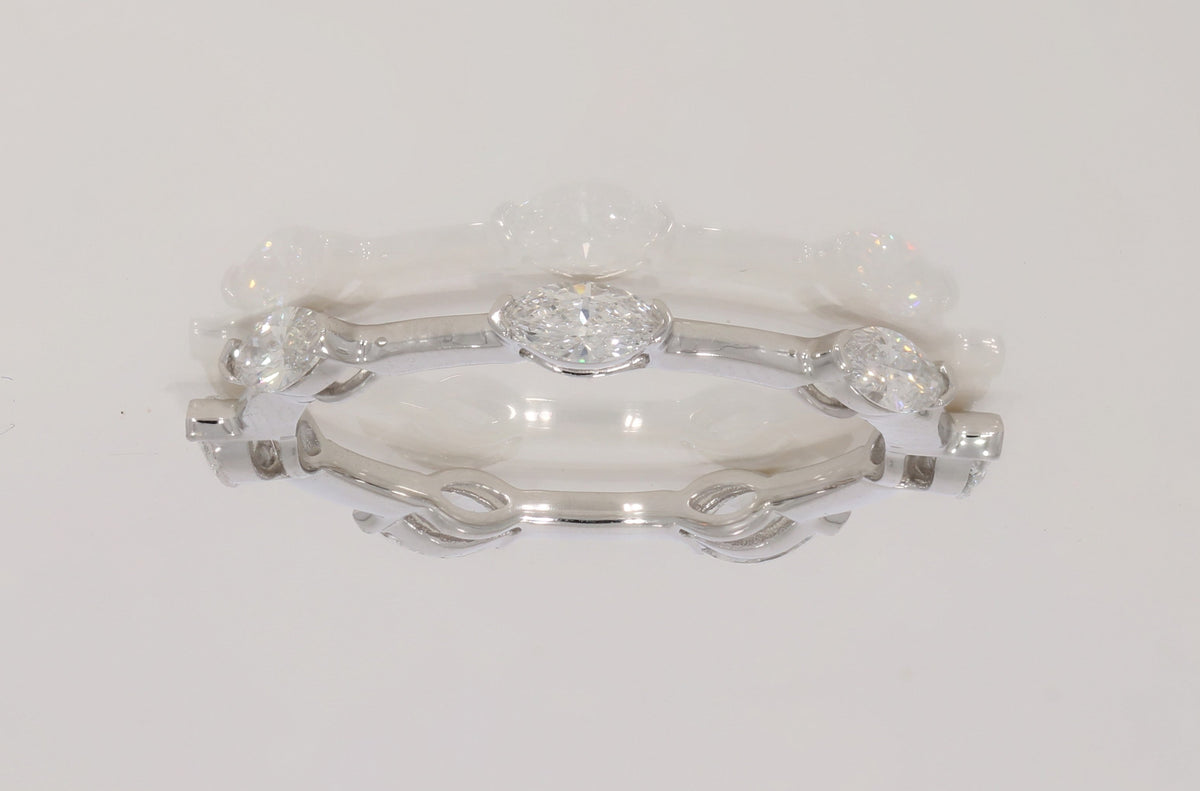 9K White Gold Marquise Cut Lab-Grown Diamond Ring – 0.78 CT, fine jewellery by Luster d'Anvers, Antwerp